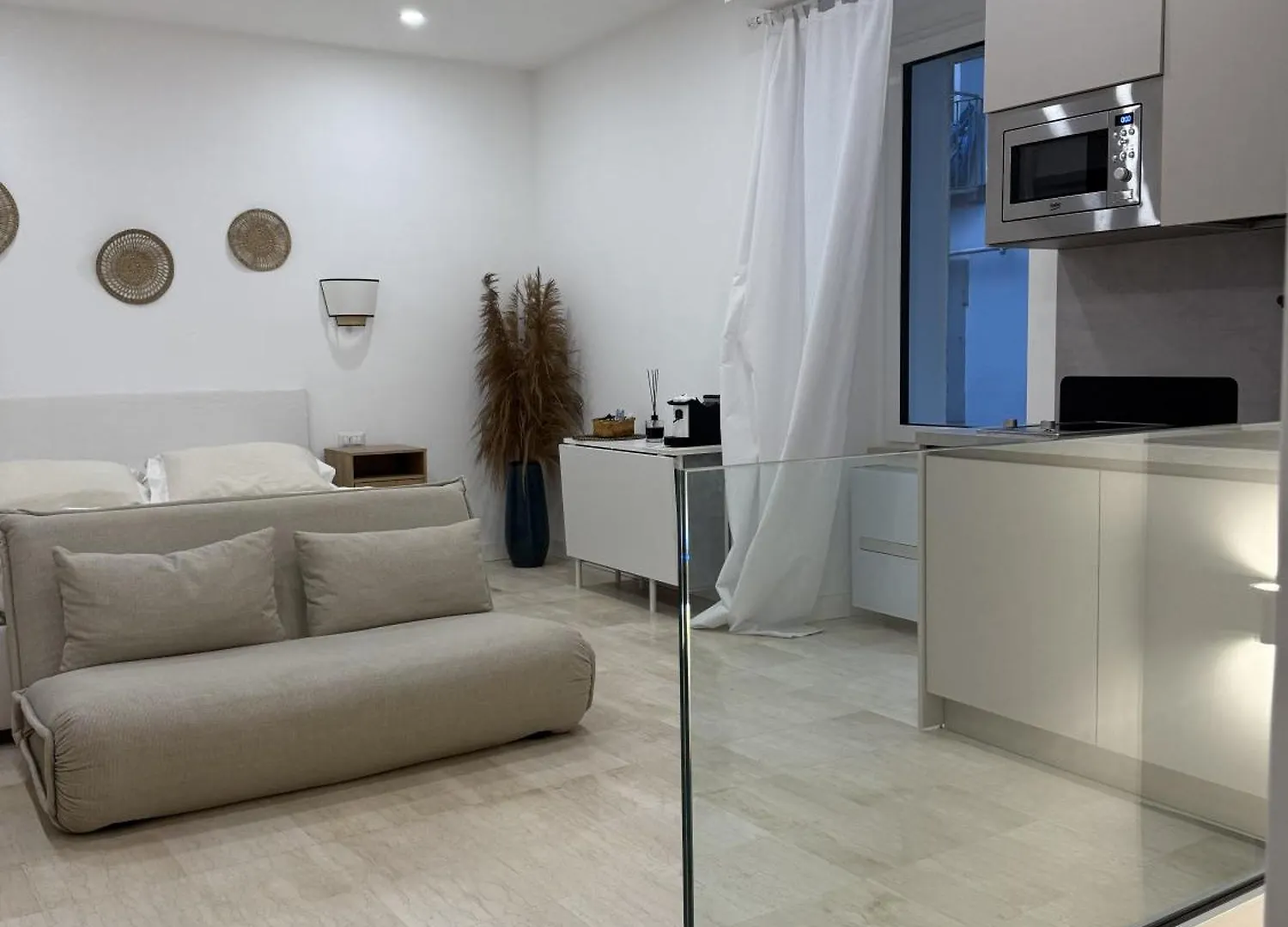 נאפולי Hv Suites Tribunalium איטליה
